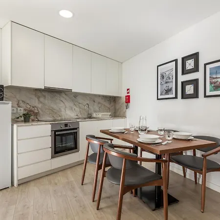 Bra.com Faria Guimaraes * Oporto