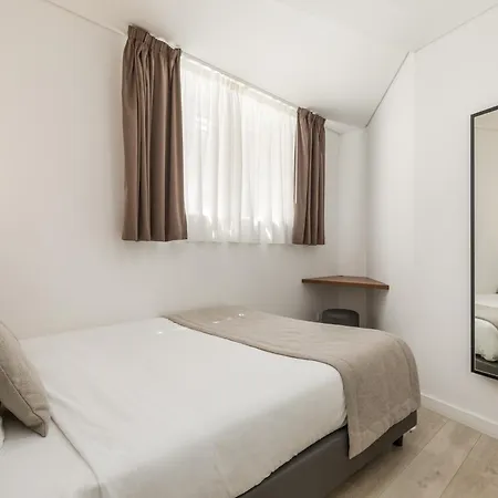 Bra.com Faria Guimaraes * Oporto